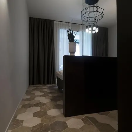 Dimora Arco Di Mezzo Apartment